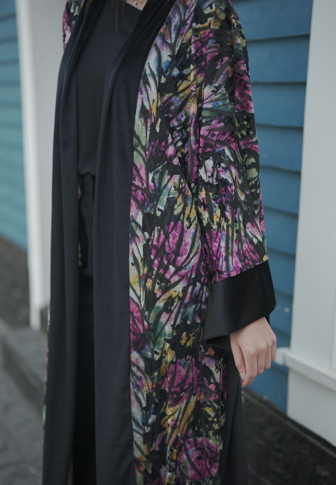 Flowery Velvet Abaya