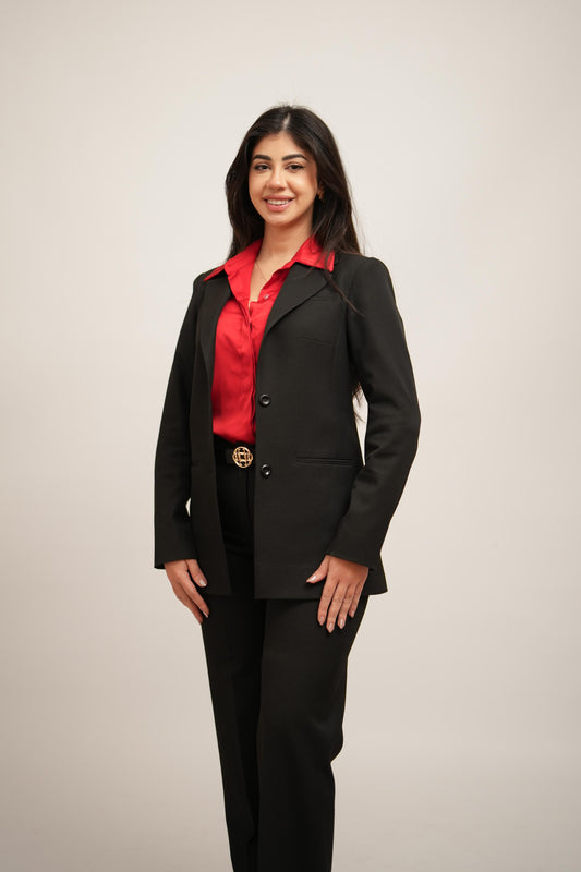 Black blazer with 2 buttons