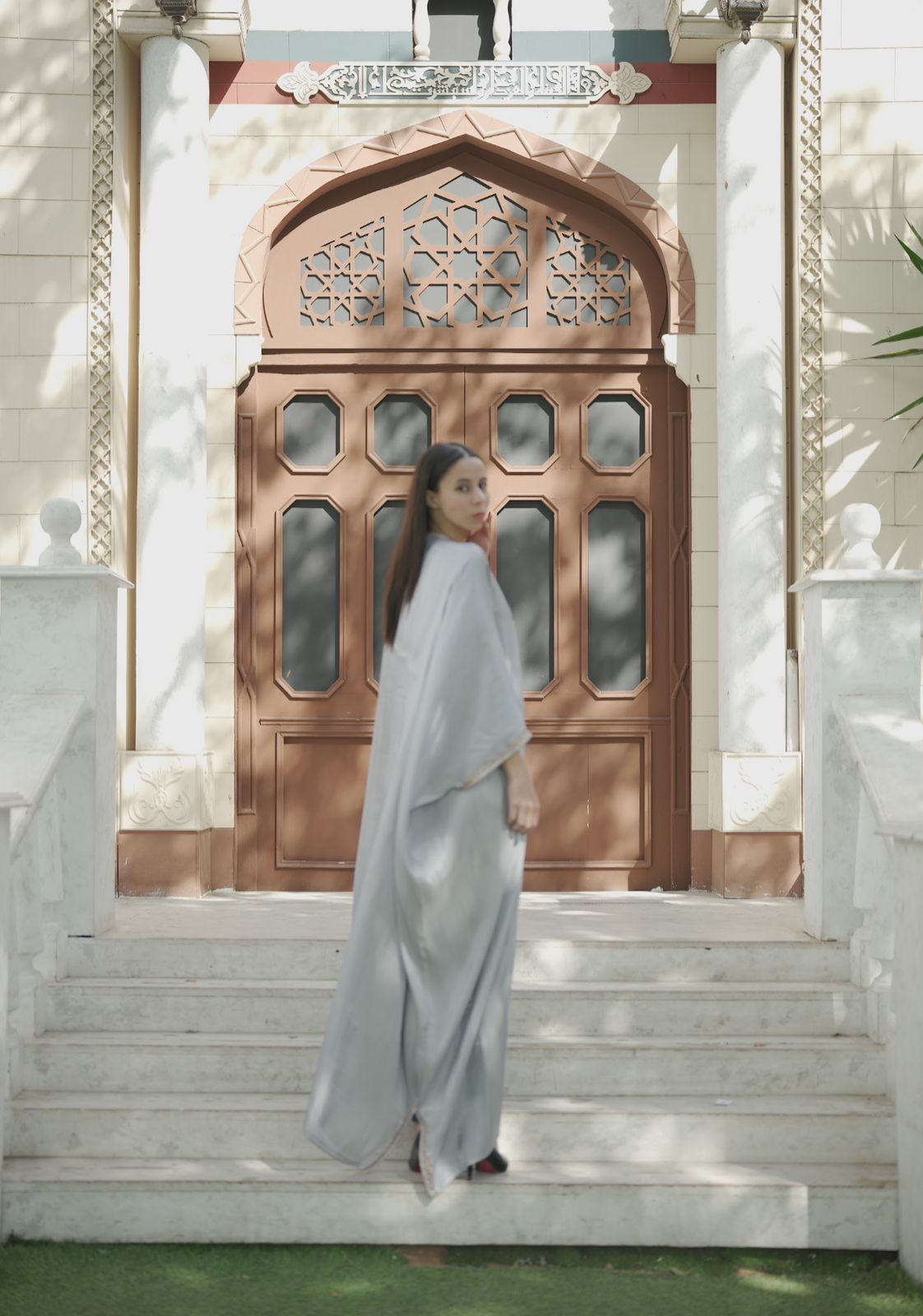 Grey abaya
